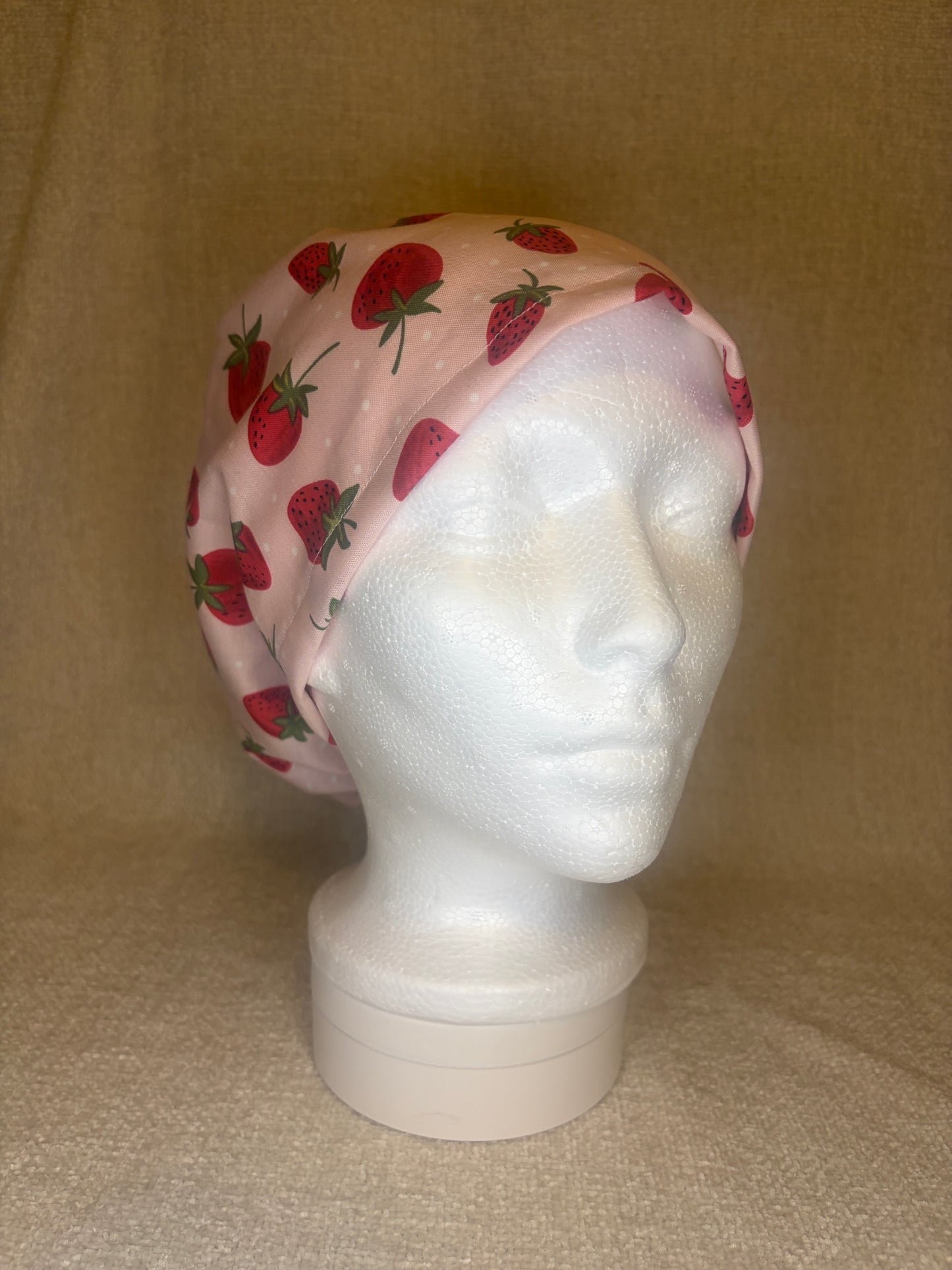 Strawberries Euro Scrub Cap