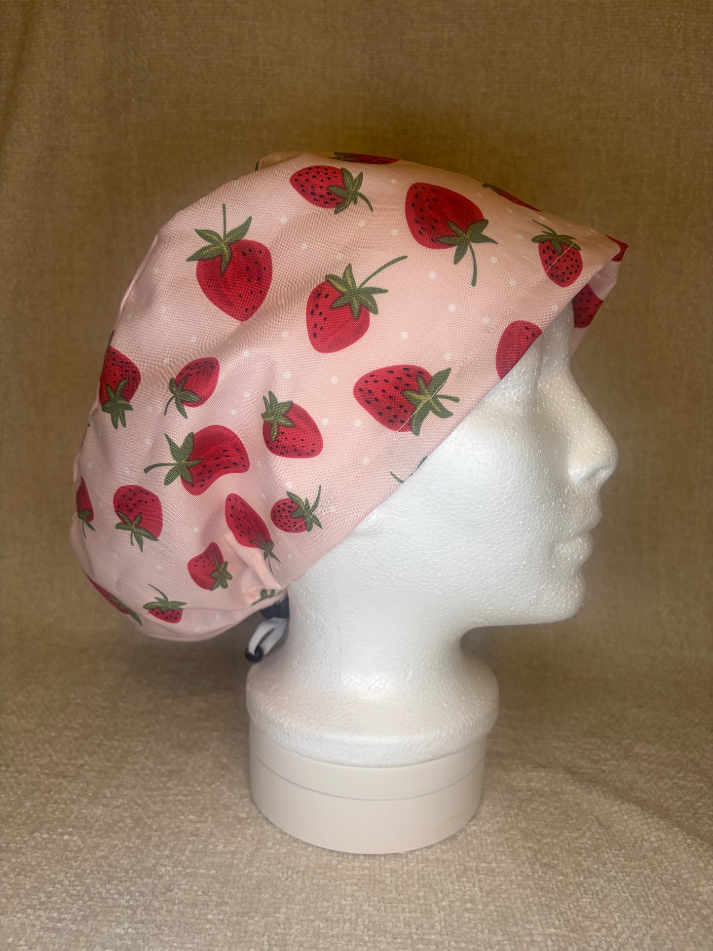 Strawberries Euro Scrub Cap