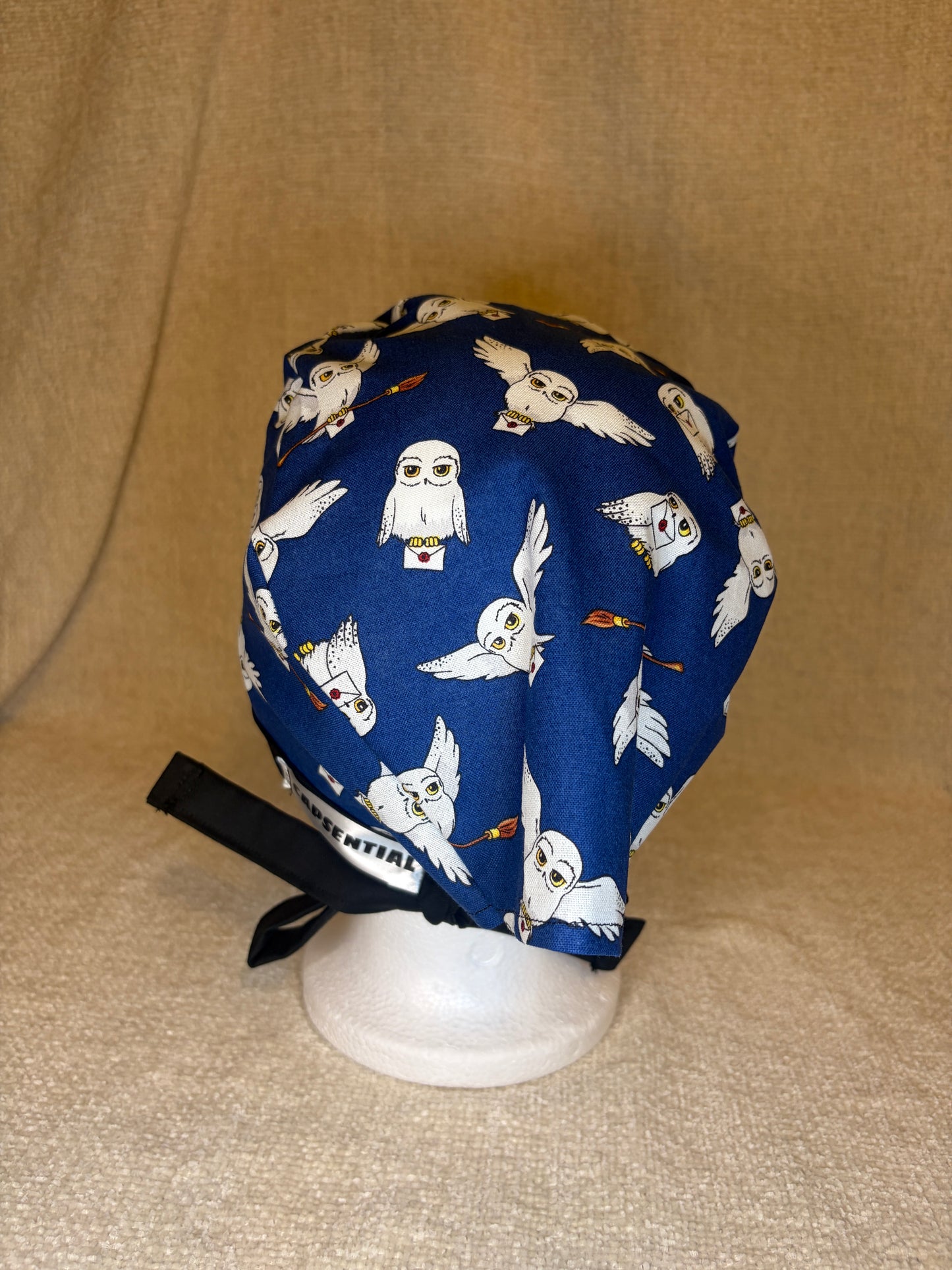 Messenger Owl Scrub Cap – Tie-Back Style | Capsential