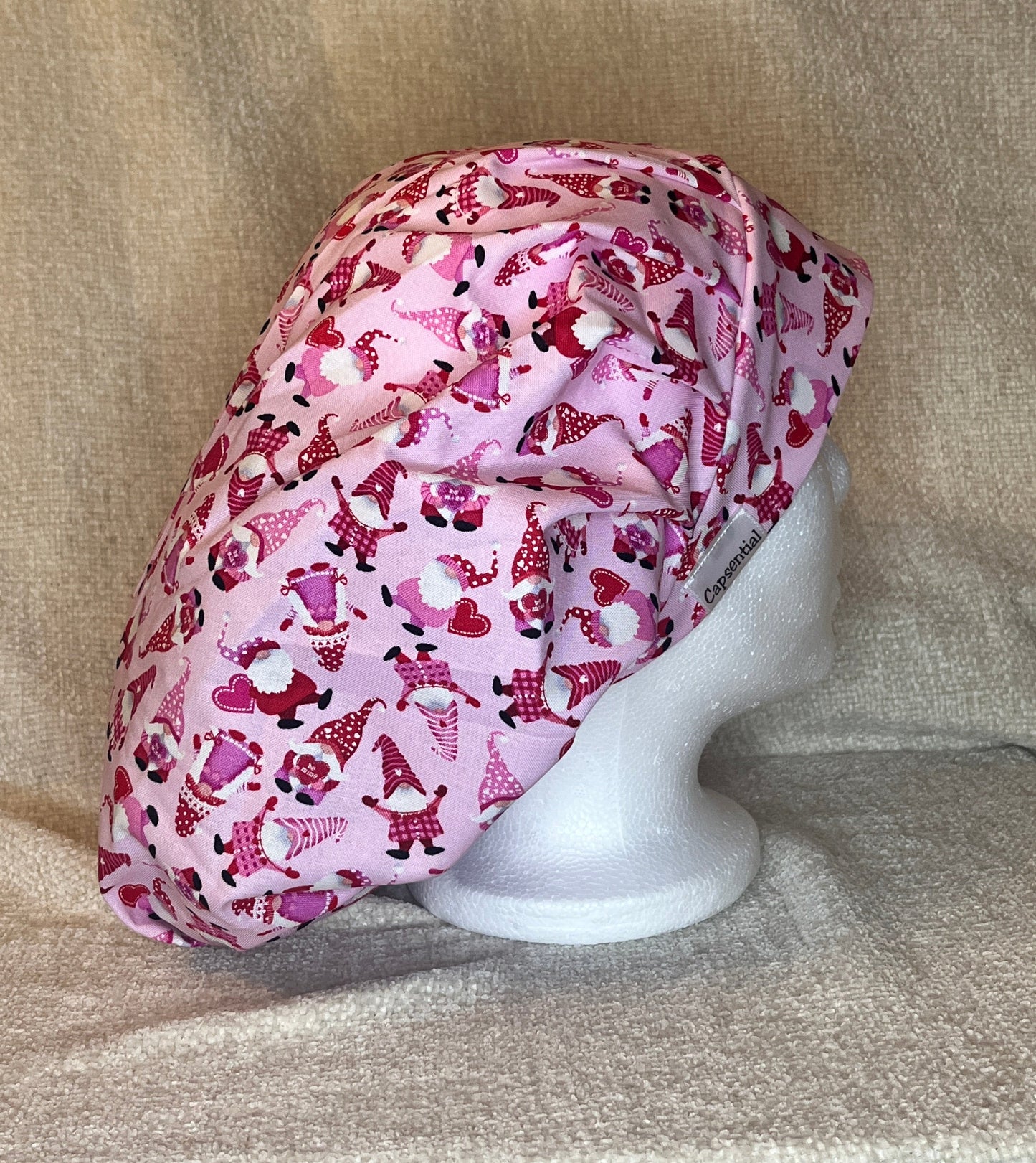 Bouffant/Ponytail: Valentine's Gnomes