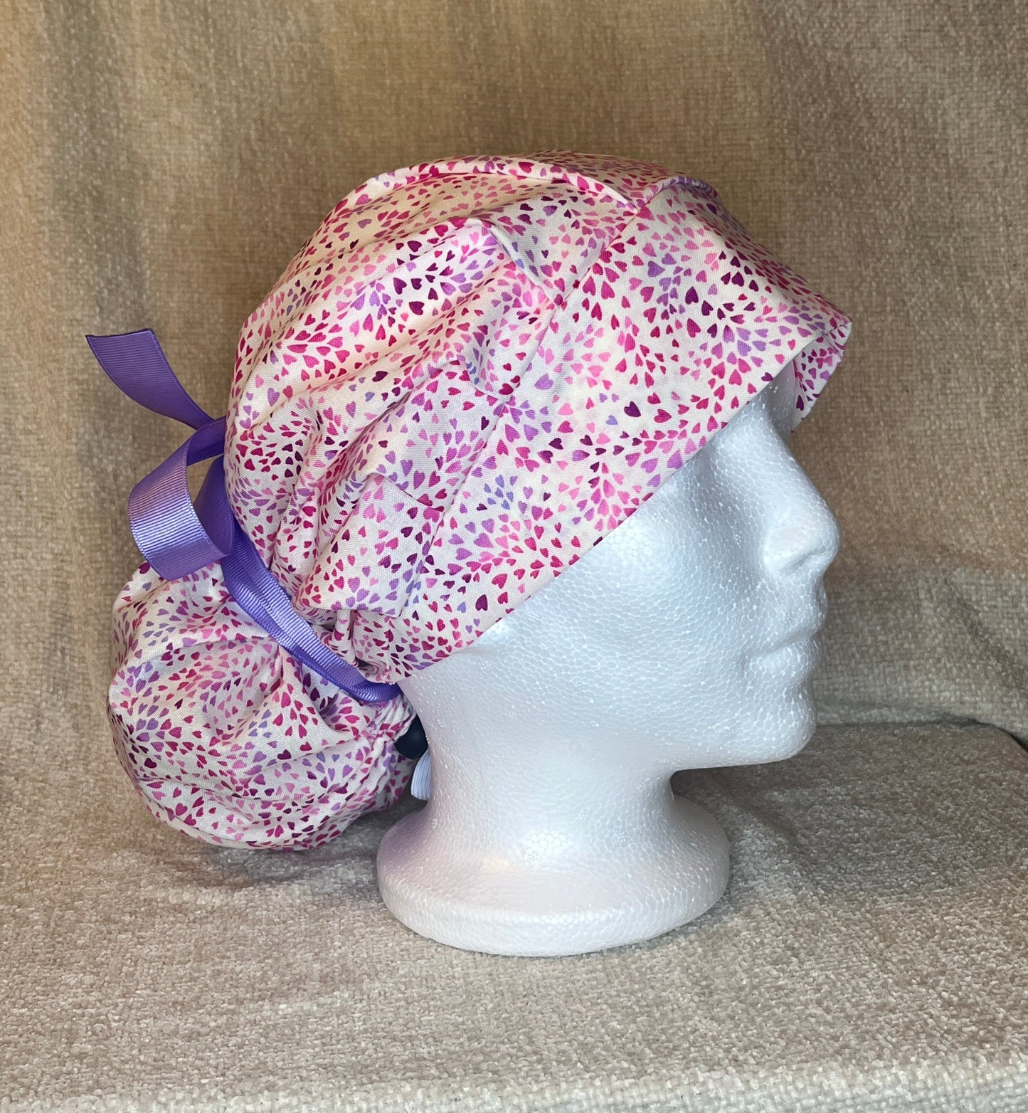 Bouffant/Ponytail: Mini Pink Hearts