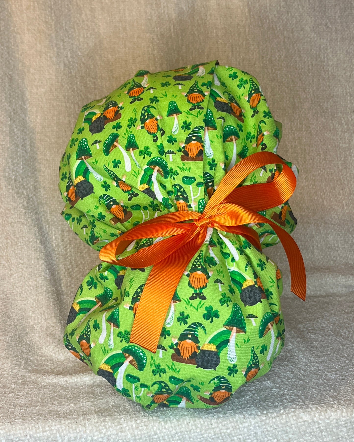 Bouffant/Ponytail: St. Patrick's Gnomes