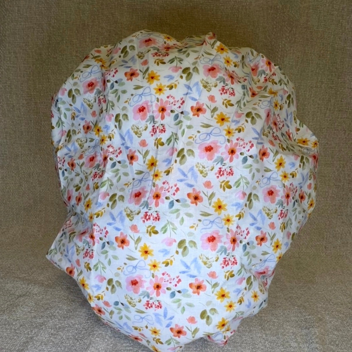 Wildflower Ribbon Watercolor Bouffant Scrub Cap | Capsential