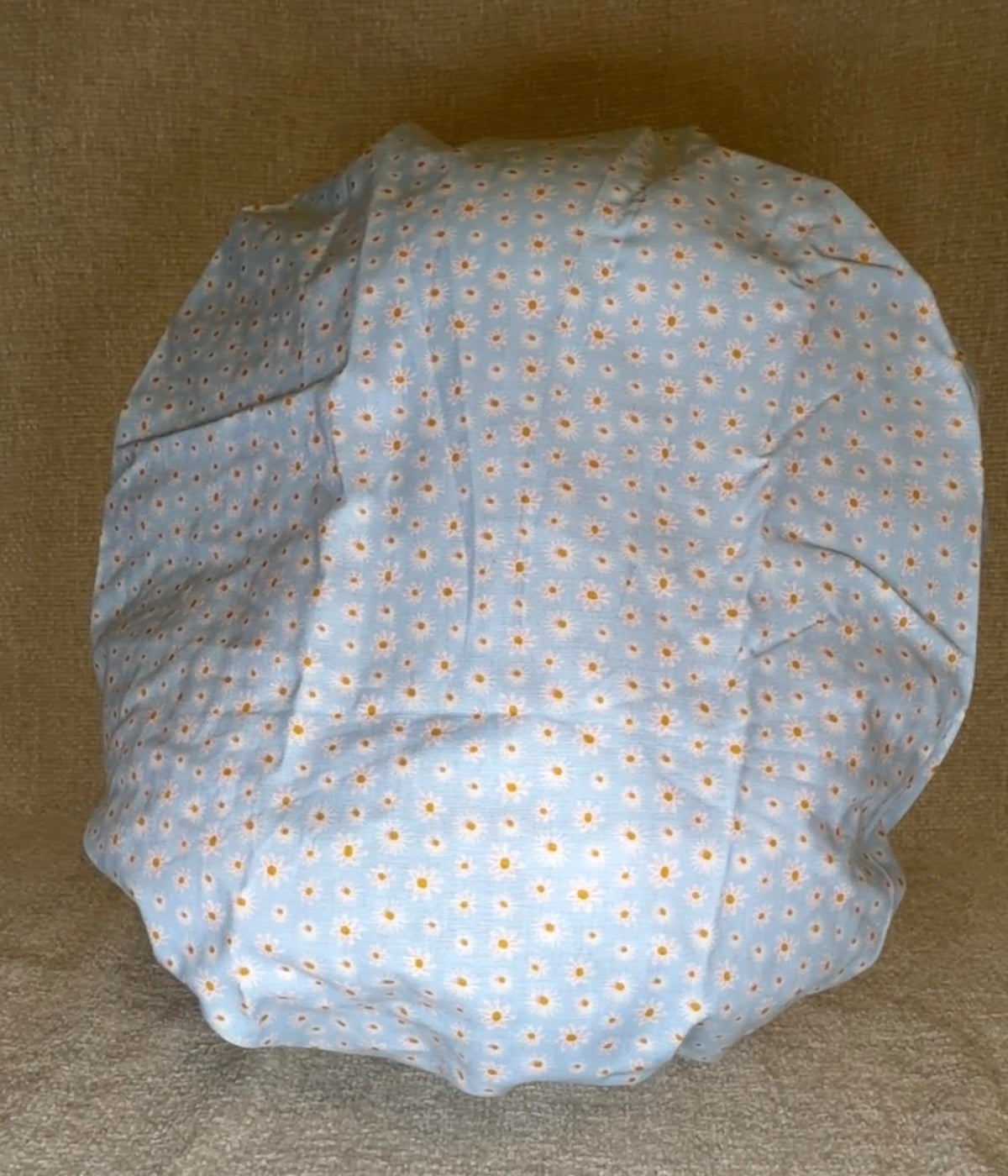 Blue Daisy Print Bouffant Scrub Cap | Capsential Scrub Caps