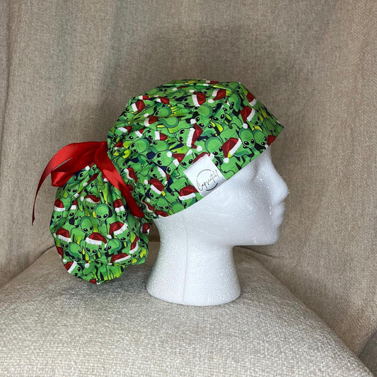 Bouffant/Ponytail: Alien Santa